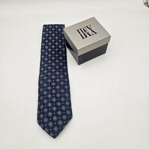 XMI Platinum Blue Flower Geometric Silk Tie NWT in Box